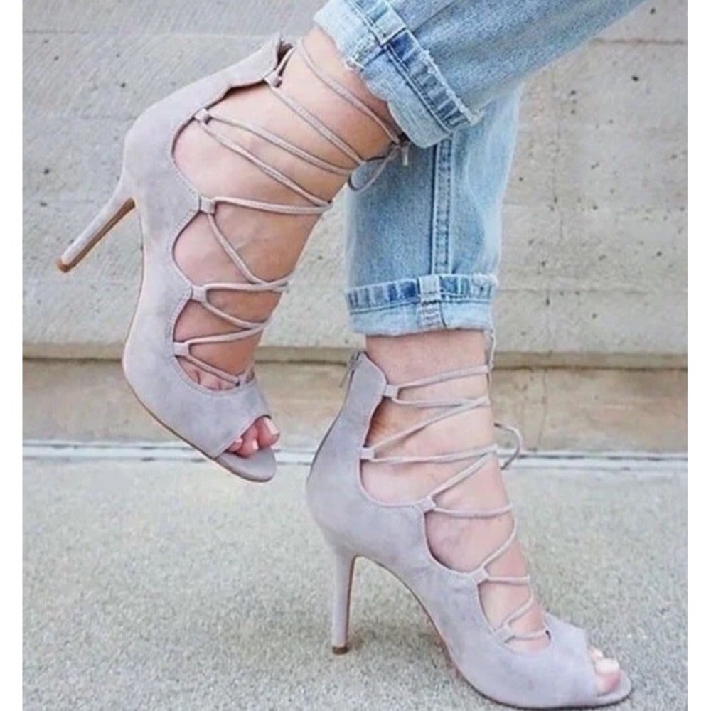 Vince Camuto Sandria Lace Up High Heel Shoes Women's Size 8.5 Peep Toe Taupe NEW